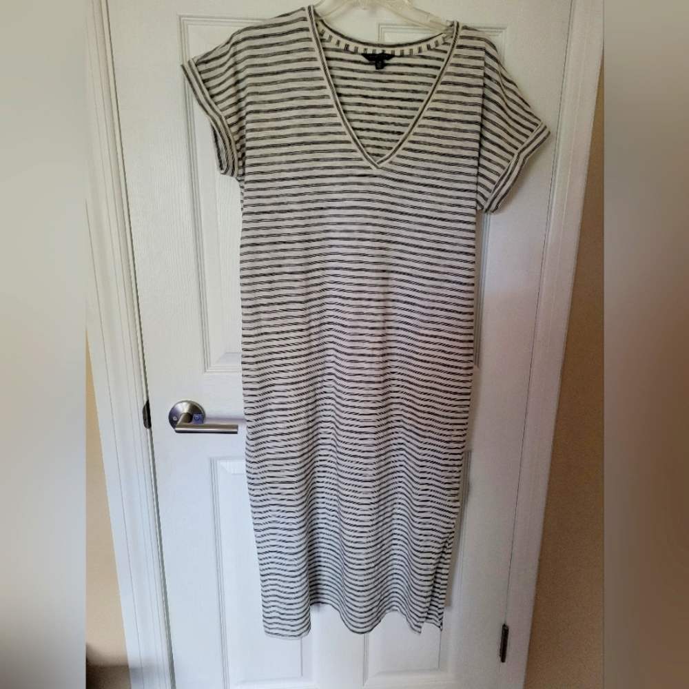 Lucky Brand Black/Ivory Stripe Dress Size L